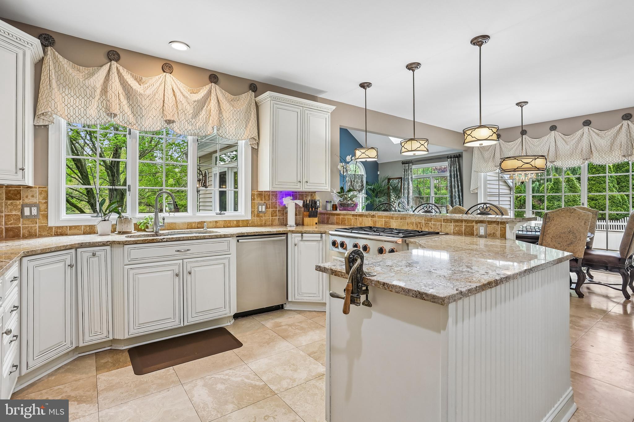21 Brookwood Road Mount Laurel, NJ 08054 - Photo 9 of 76 Granite counter tops