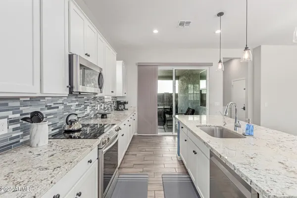 $7,500 | 371 North 157th Lane, Goodyear, AZ 85338