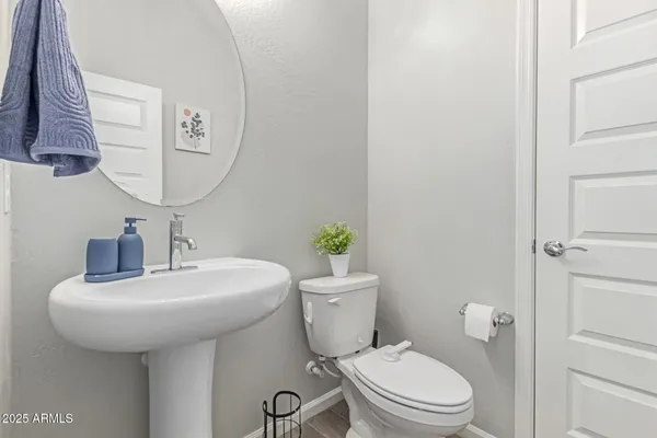 $7,500 | 371 North 157th Lane, Goodyear, AZ 85338