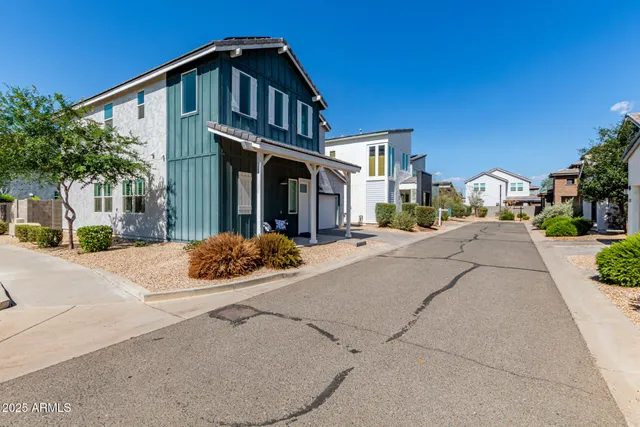 $8,995 | 371 North 157th Lane, Goodyear, AZ 85338