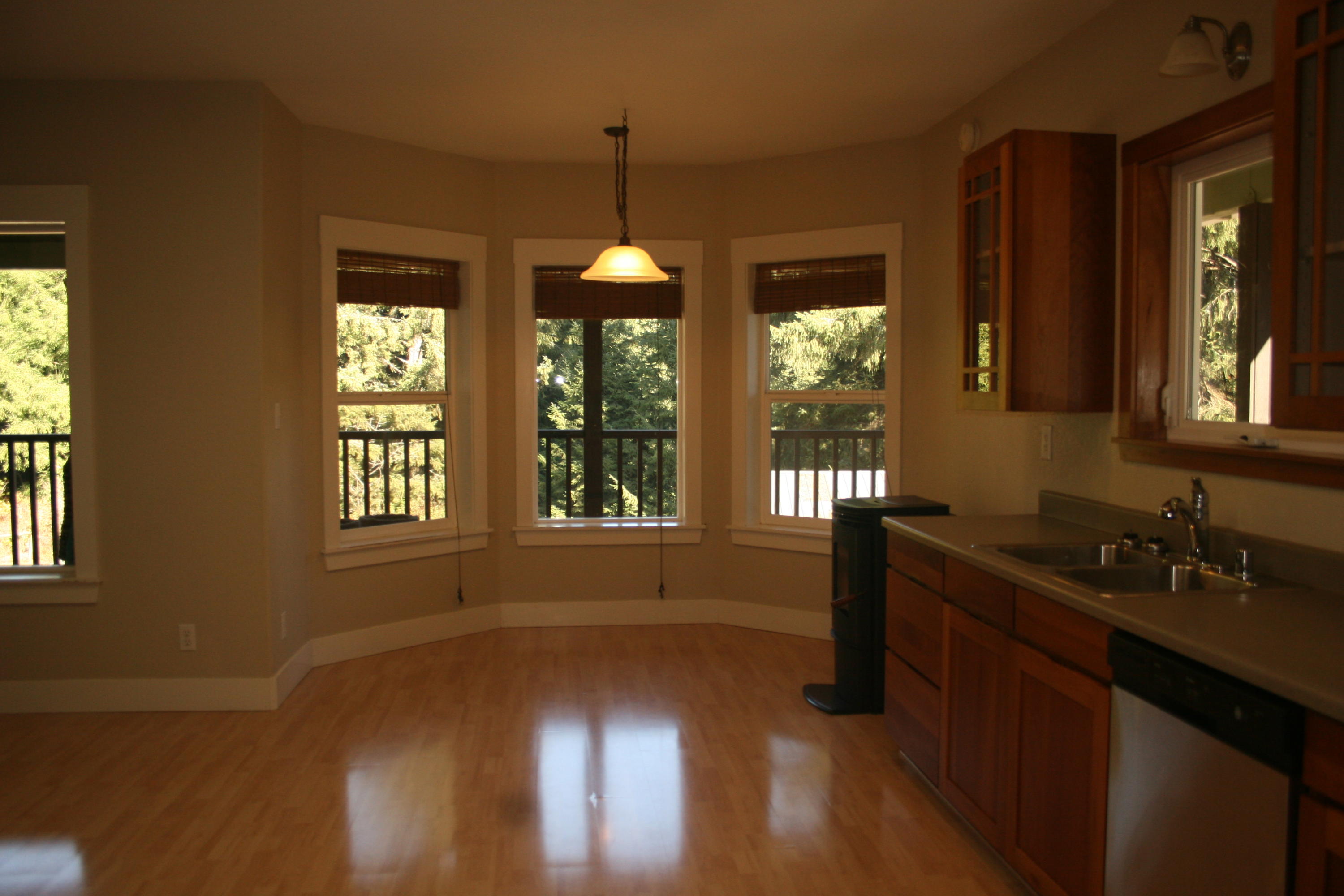 159 Hammer Lane Arcata, CA 95521 - Photo 8 of 40 Breakfast nook off Kitchen