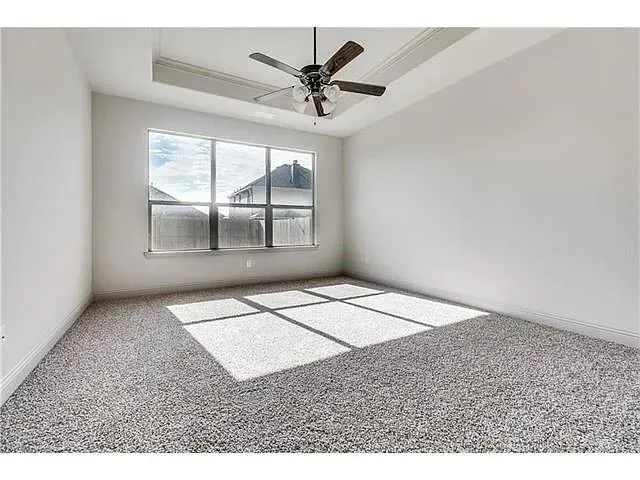 $2,400 | 908 Lake Meadow Lane, Little Elm, TX 75068