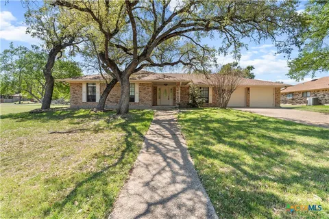 $350,000 | 2116 Chinaberry Circle, Harker Heights, TX 76548