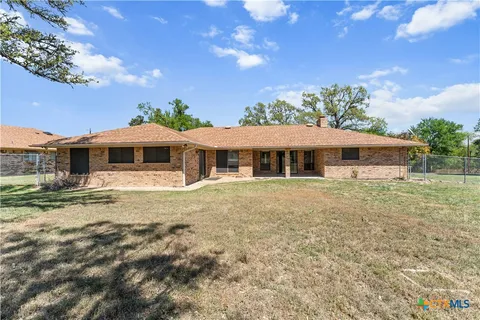 $350,000 | 2116 Chinaberry Circle, Harker Heights, TX 76548