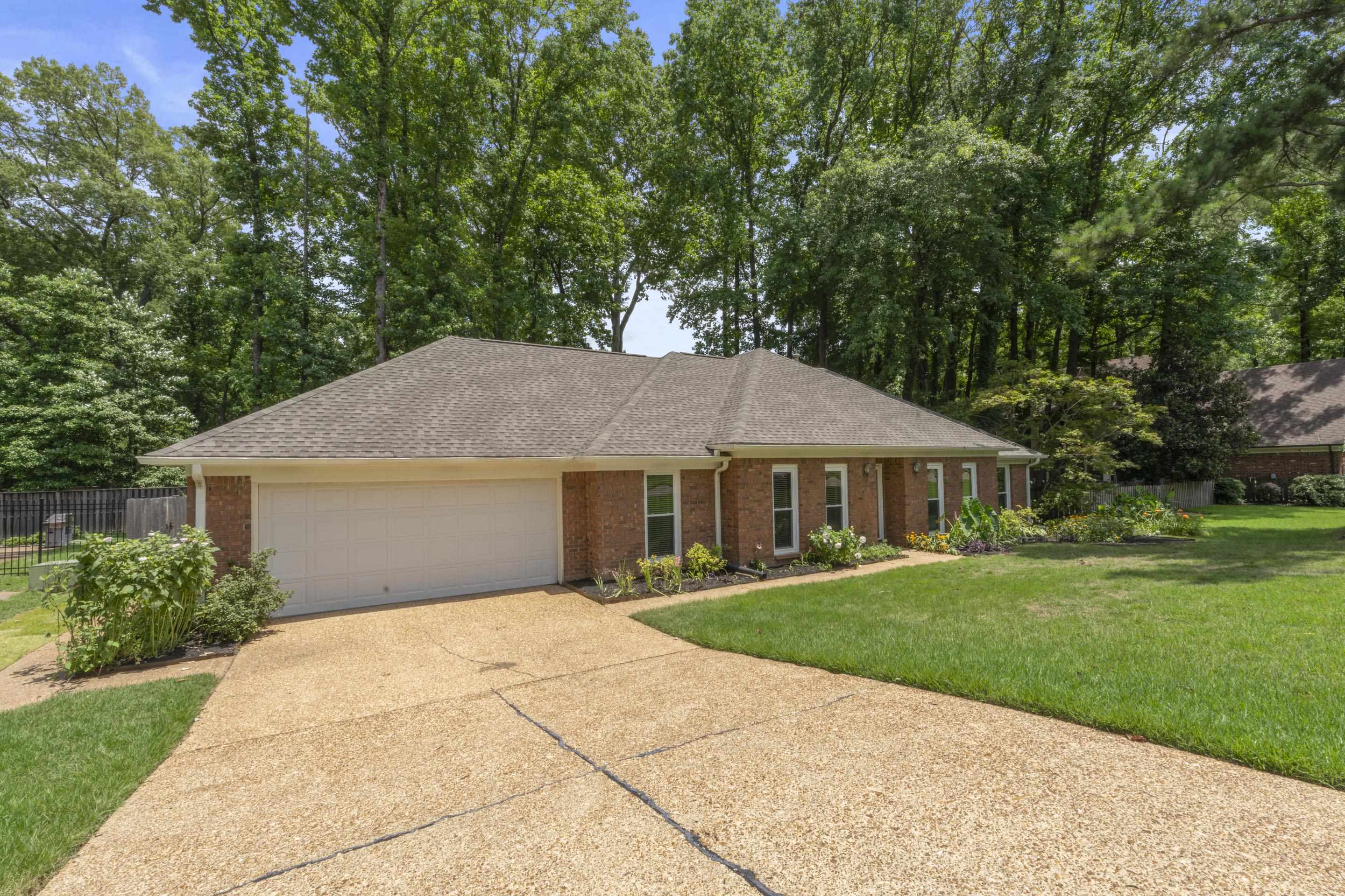 2046 Newfields Road Germantown, TN 38139 - Photo 23 of 24 Gallery Image 23
