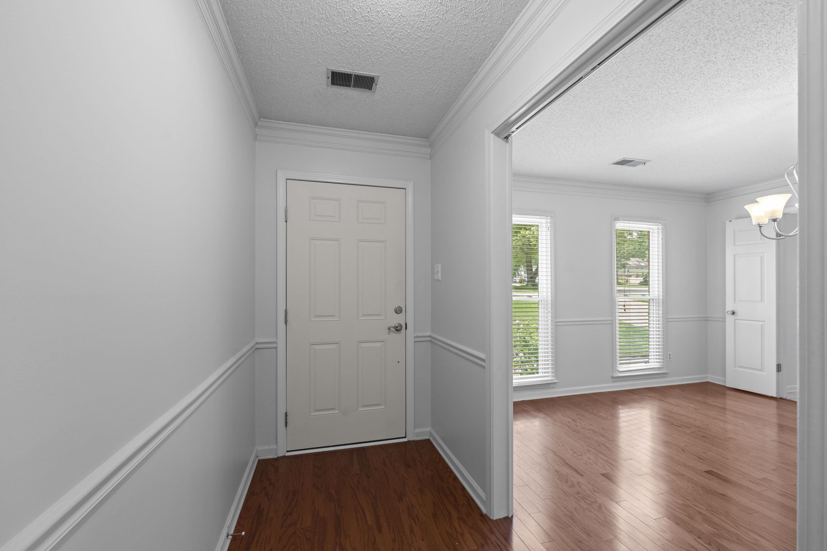 2046 Newfields Road Germantown, TN 38139 - Photo 3 of 24 Gallery Image 3
