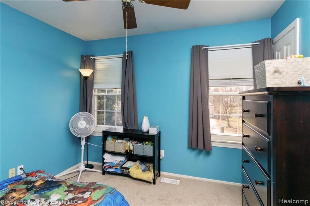 227 Parsons Lane Rochester Hills, MI 48307 - Photo 18 of 29