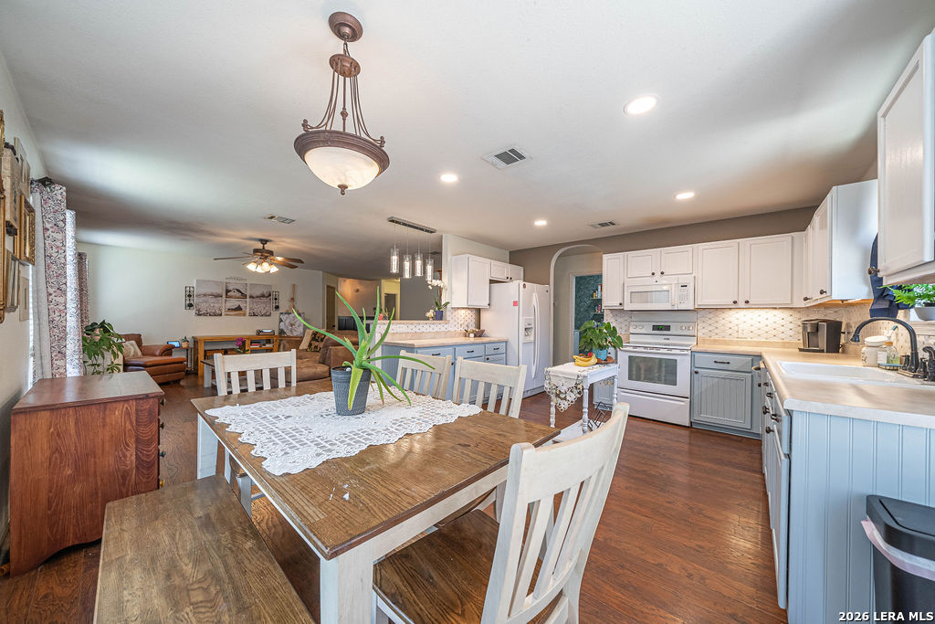 9115 Pumpkin Ridge Selma, TX 78154 - Photo 12 of 31