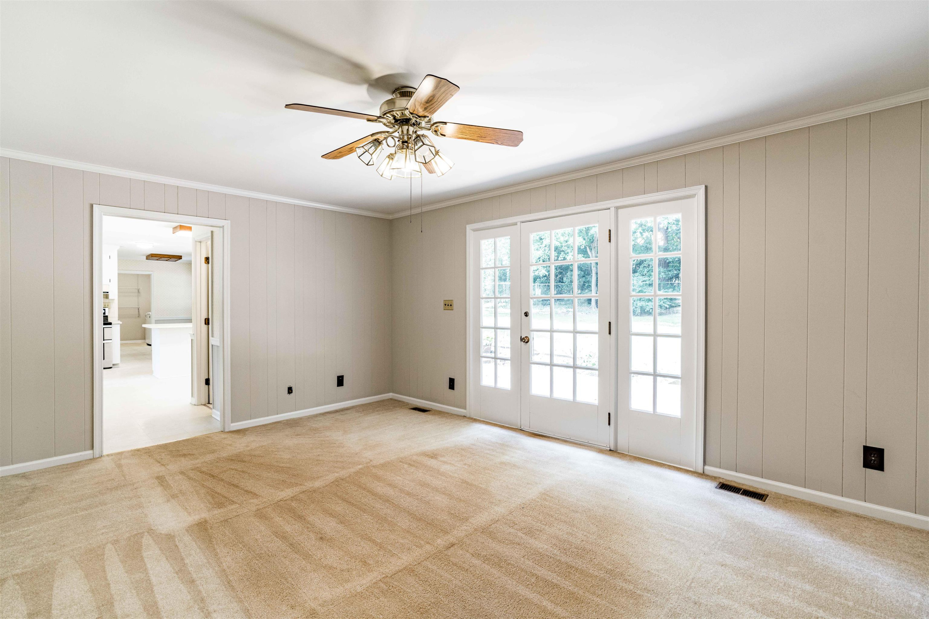 8645 Valley Brook Drive Raleigh, NC 27613 - Photo 9 of 32 Family Room