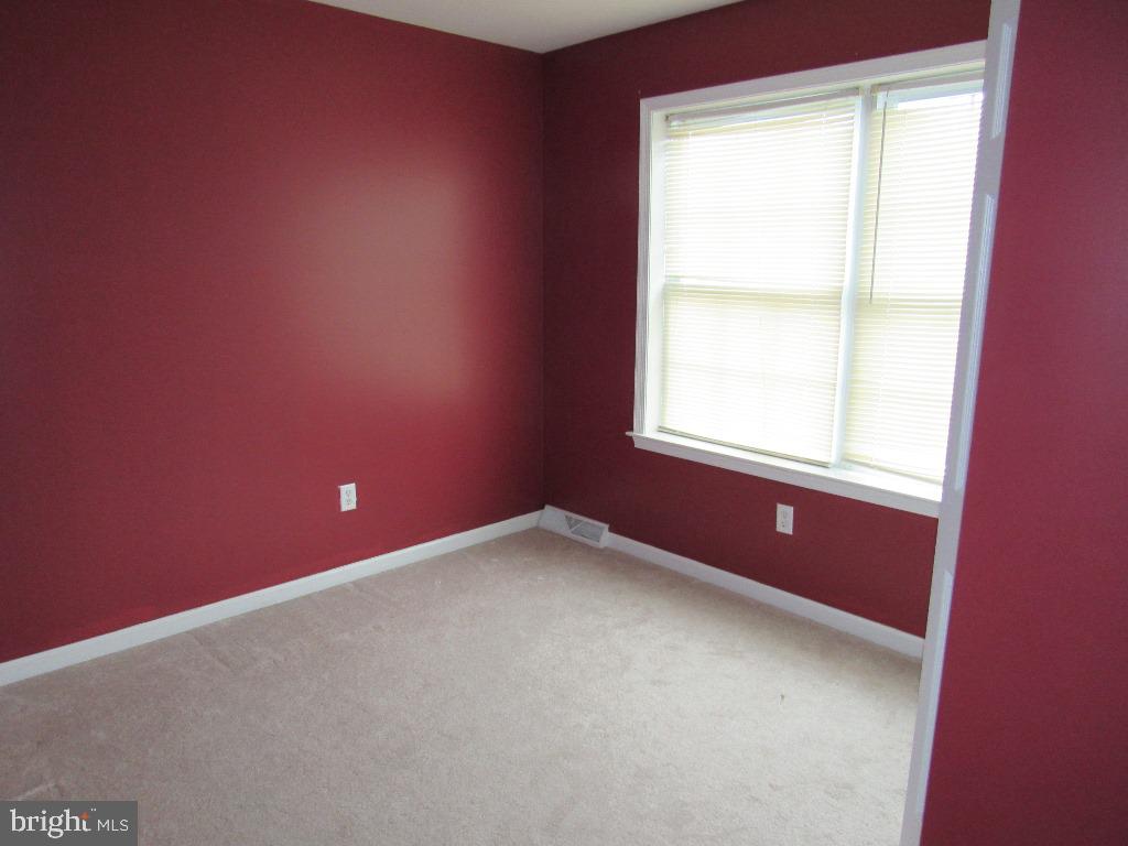 1597 Peony Road Lancaster, PA 17602 - Photo 24 of 35 Gallery Image 24