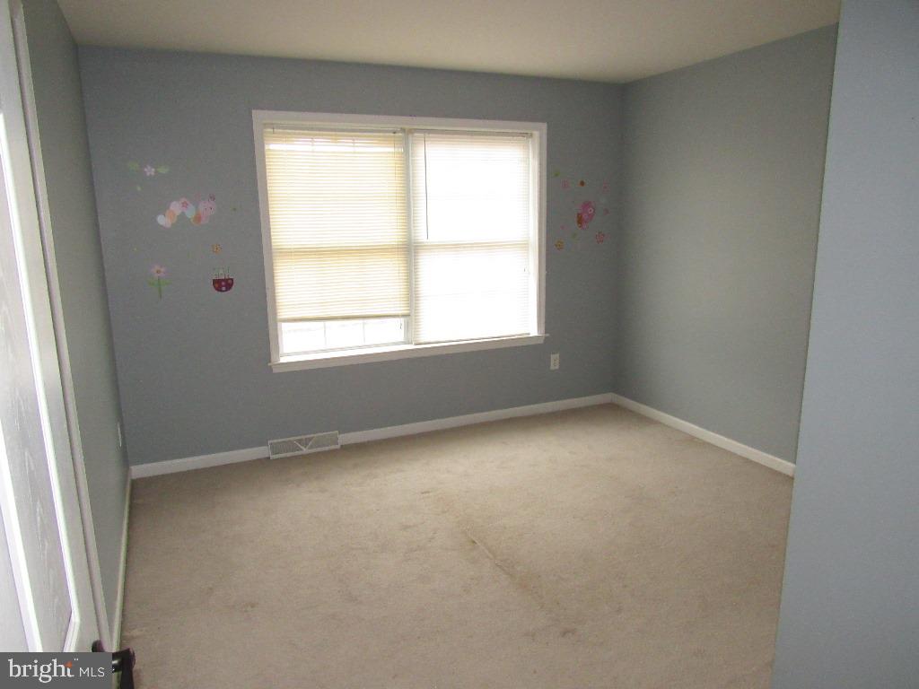 1597 Peony Road Lancaster, PA 17602 - Photo 32 of 35 Gallery Image 32