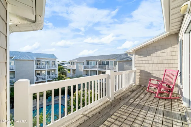 $745,000 | 337 Fort Fisher Boulevard North, Kure Beach, NC 28449