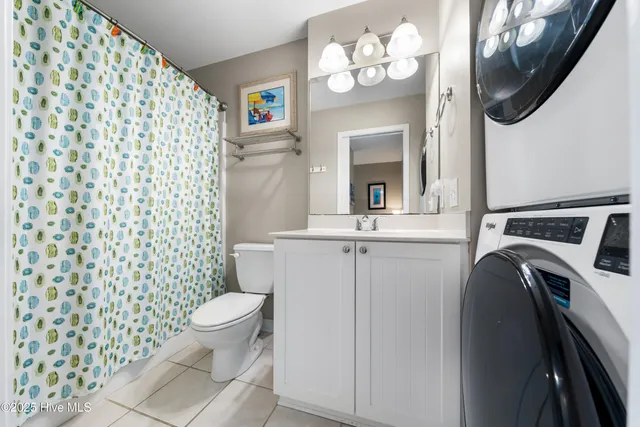 $745,000 | 337 Fort Fisher Boulevard North, Kure Beach, NC 28449