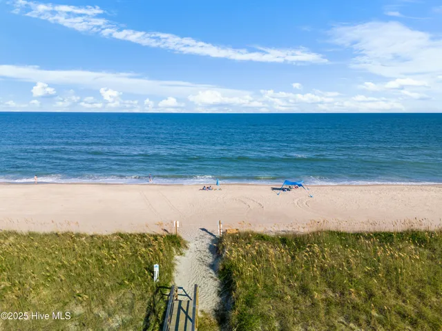 $745,000 | 337 Fort Fisher Boulevard North, Kure Beach, NC 28449