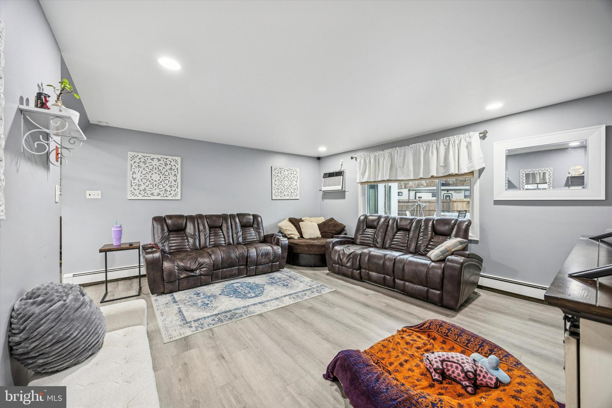 2 Red Maple Lane Levittown, PA 19055 - Photo 6 of 27