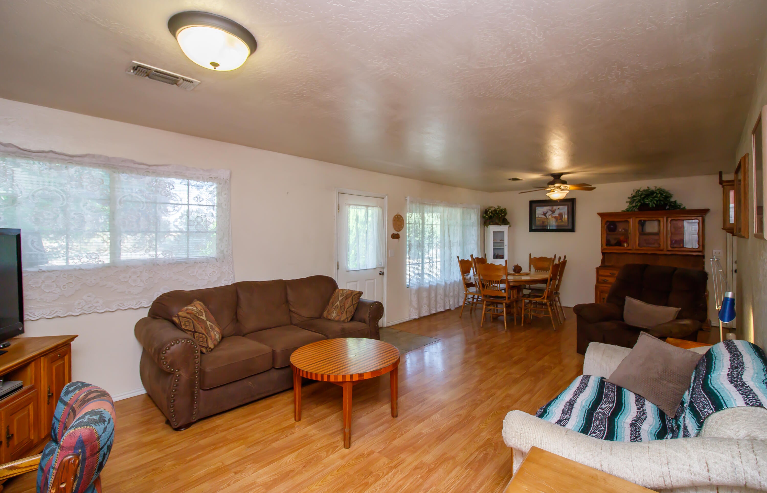 5468 Peace Lane Central Point, OR 97502 - Photo 8 of 32 8