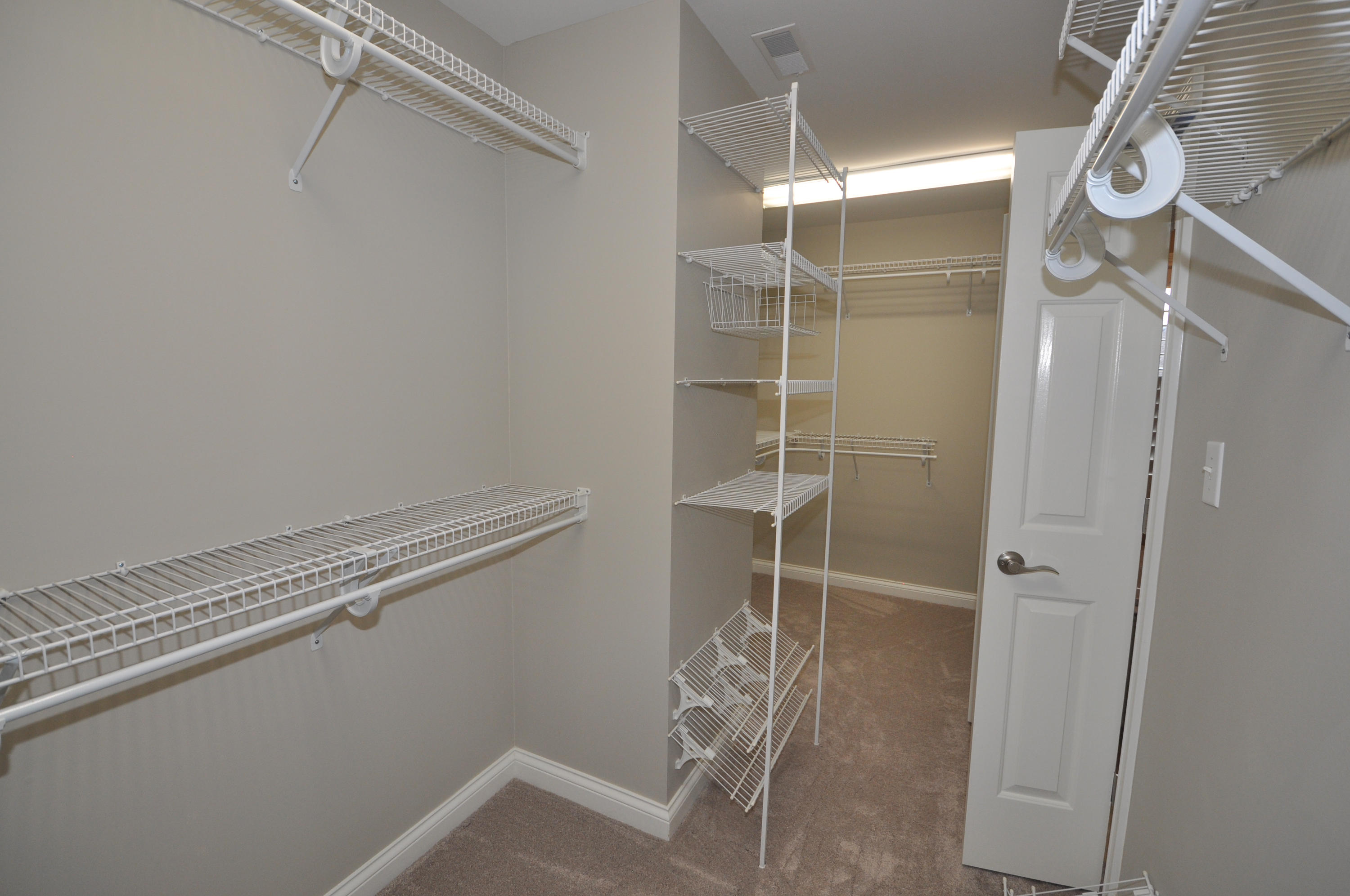 1900 Chiswick Road Knoxville, TN 37922 - Photo 14 of 24 Huge Master Closet