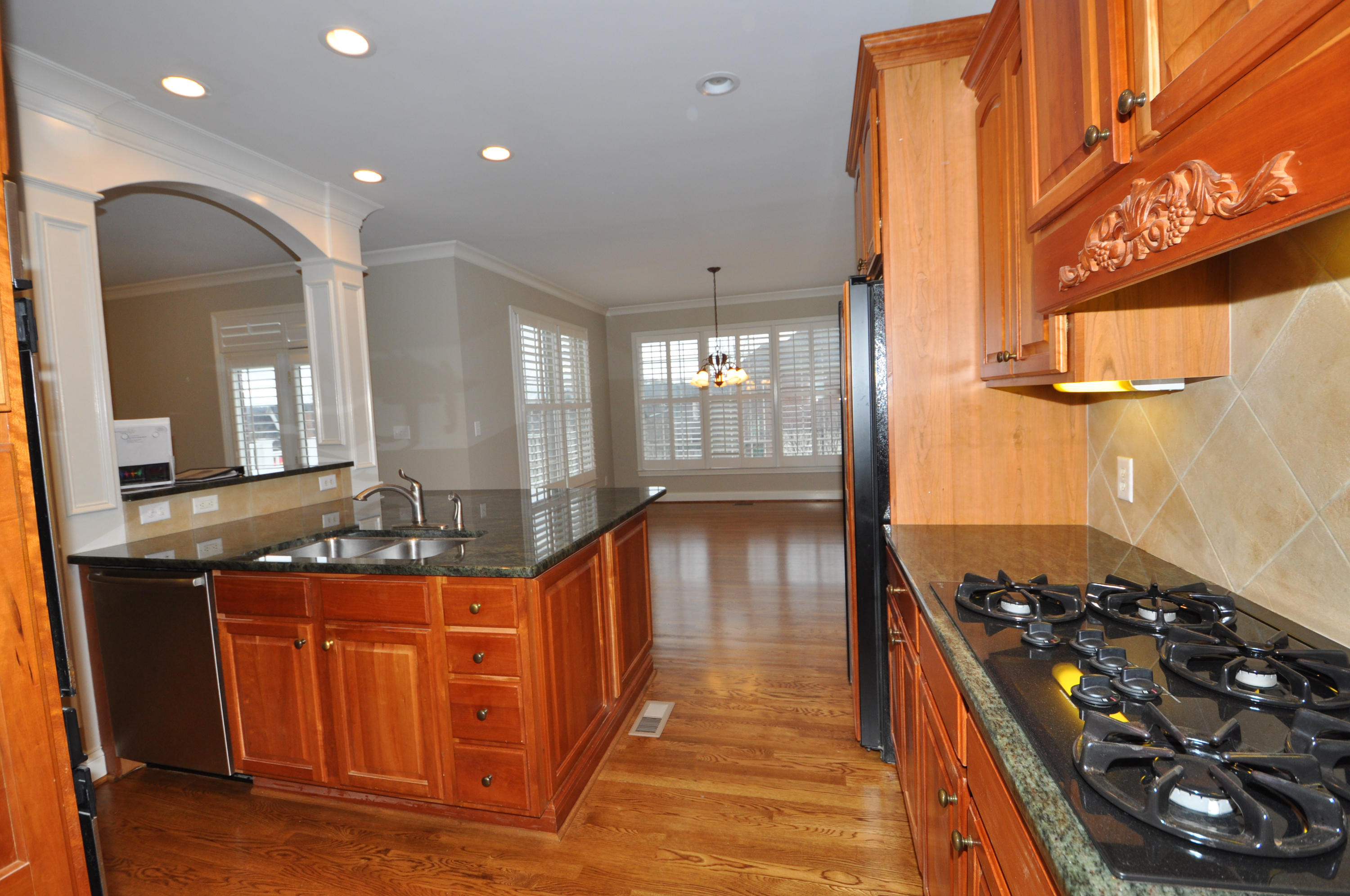 1900 Chiswick Road Knoxville, TN 37922 - Photo 8 of 24 Kitchen