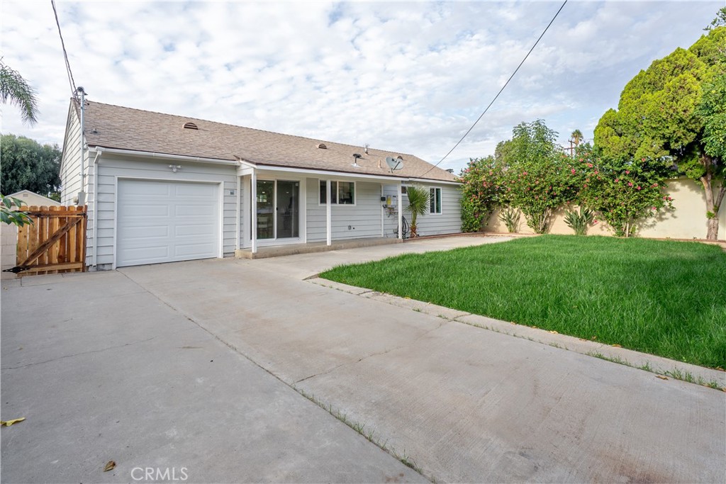 7516 San Juan Avenue Riverside, CA 92504 - Photo 29 of 43 a view of a house with a patio