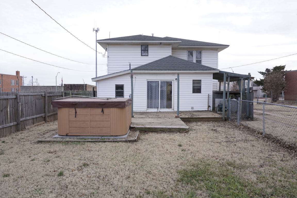 723 Delaware Perry, OK 73077 - Photo 31 of 36 Gallery Image 31