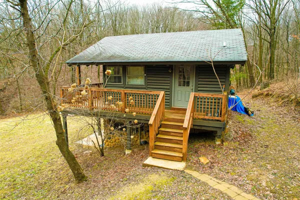 $290,000 | W10448 Whippoorwill, Elroy, WI 53929