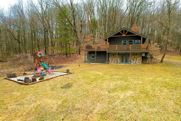 $290,000 | W10448 Whippoorwill, Elroy, WI 53929