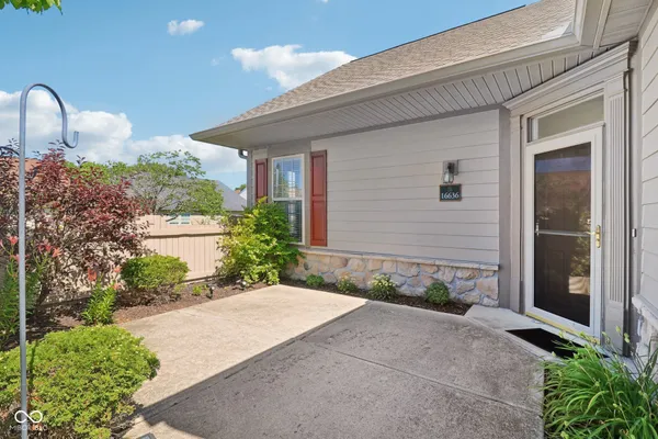 $344,000 | 16636 Brownstone Court, Westfield, IN 46074