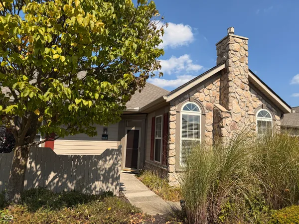 $344,000 | 16636 Brownstone Court, Westfield, IN 46074