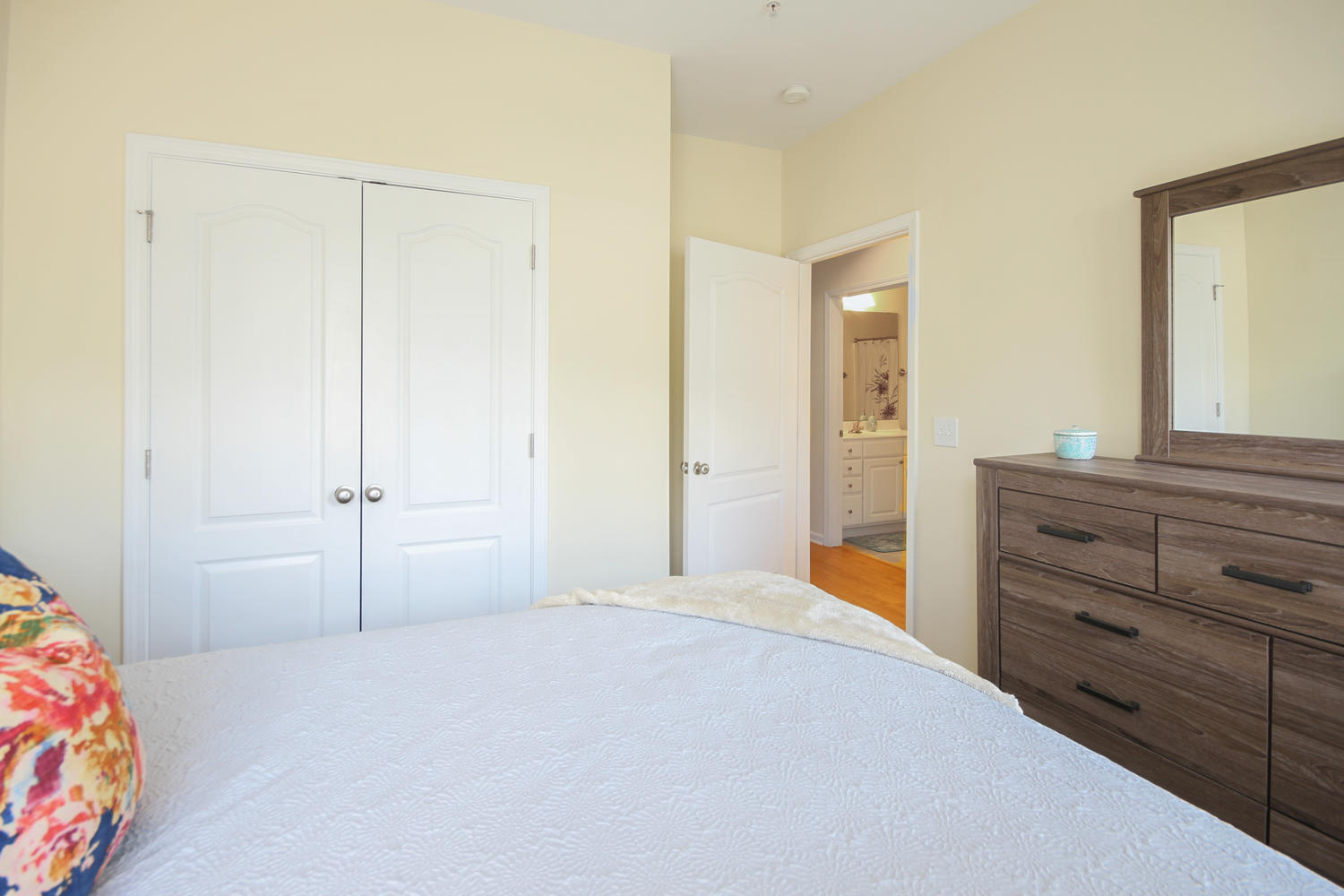 1030 Jack Primus Road, Unit 1304 Charleston, SC 29492 - Photo 14 of 20 Spacious Closet