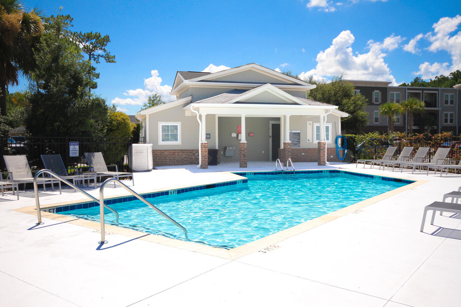 1030 Jack Primus Road, Unit 1304 Charleston, SC 29492 - Photo 16 of 20 Beautiful Pool