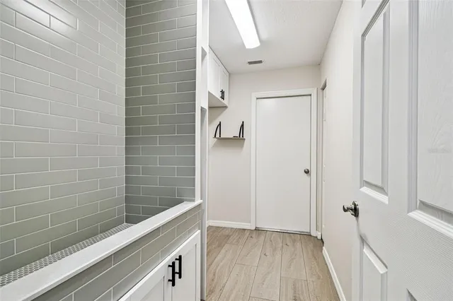 $590,000 | 2504 Gulf Breeze Circle, Palm Harbor, FL 34683