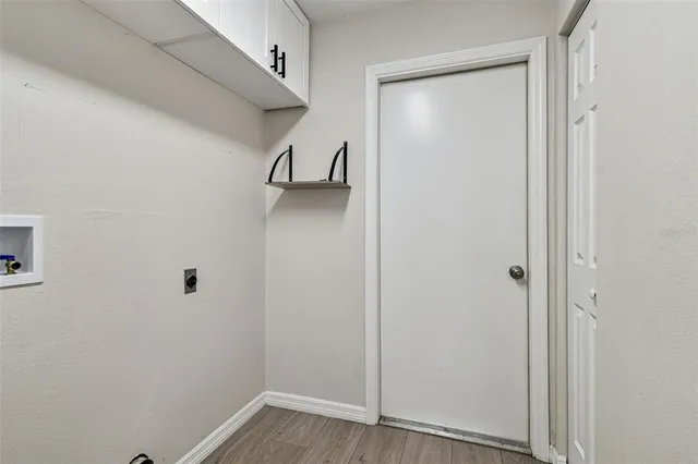 $590,000 | 2504 Gulf Breeze Circle, Palm Harbor, FL 34683