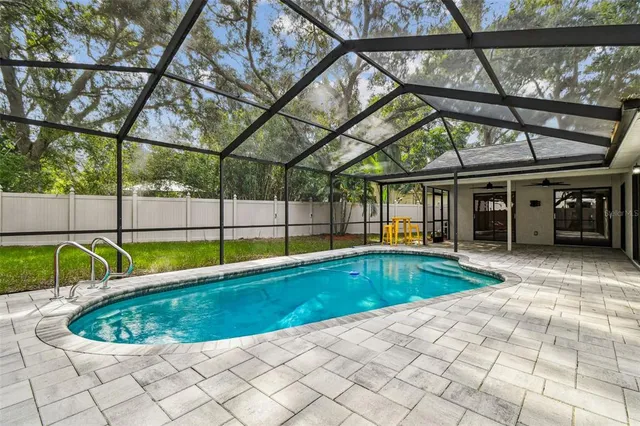 $590,000 | 2504 Gulf Breeze Circle, Palm Harbor, FL 34683