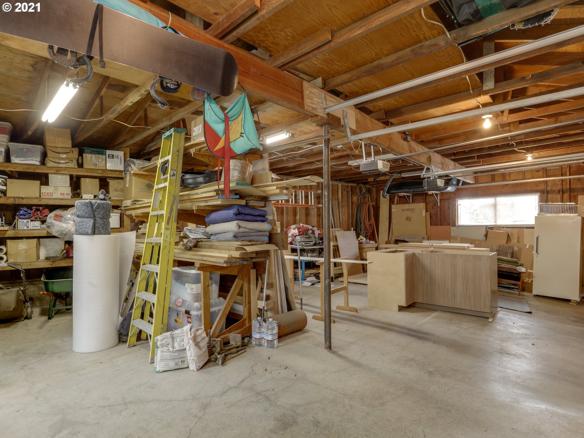 10131 Southwest Lancaster Road Portland, OR 97219 - Photo 26 of 32 Gallery Image 26