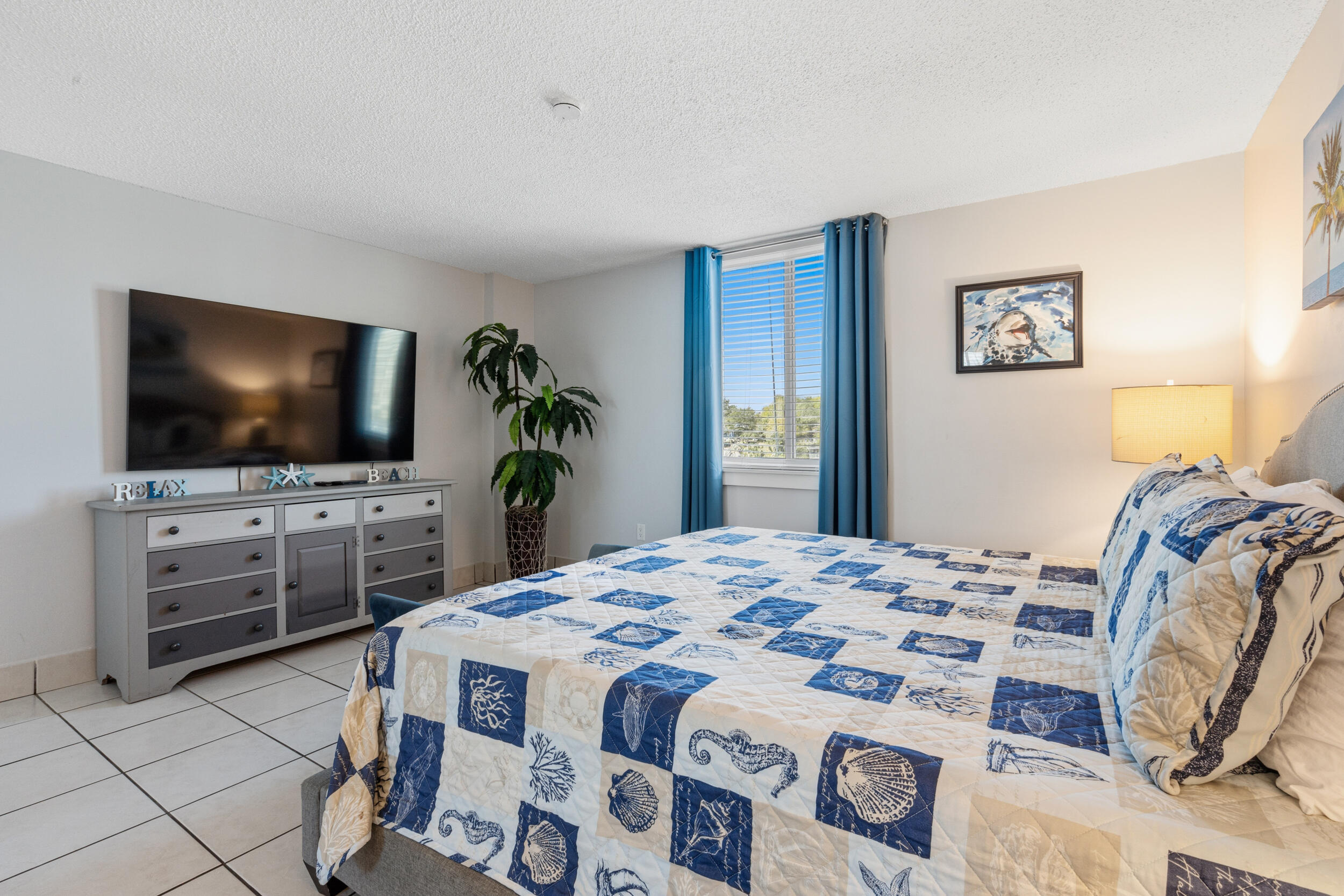 30 Moreno Point Road, Unit 305C Destin, FL 32541 - Photo 12 of 34 Primary Bed