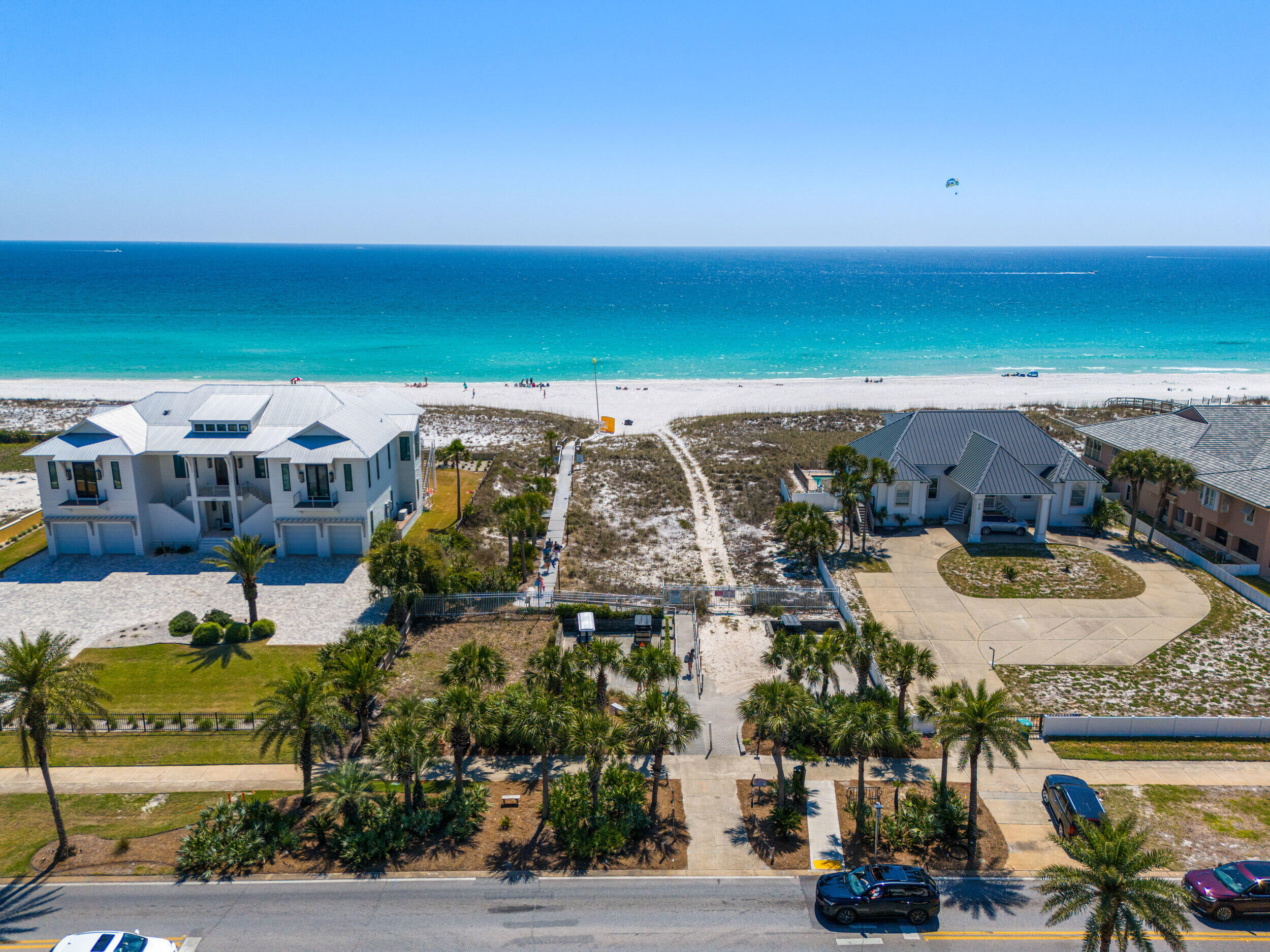 30 Moreno Point Road, Unit 305C Destin, FL 32541 - Photo 32 of 34 Beach Access