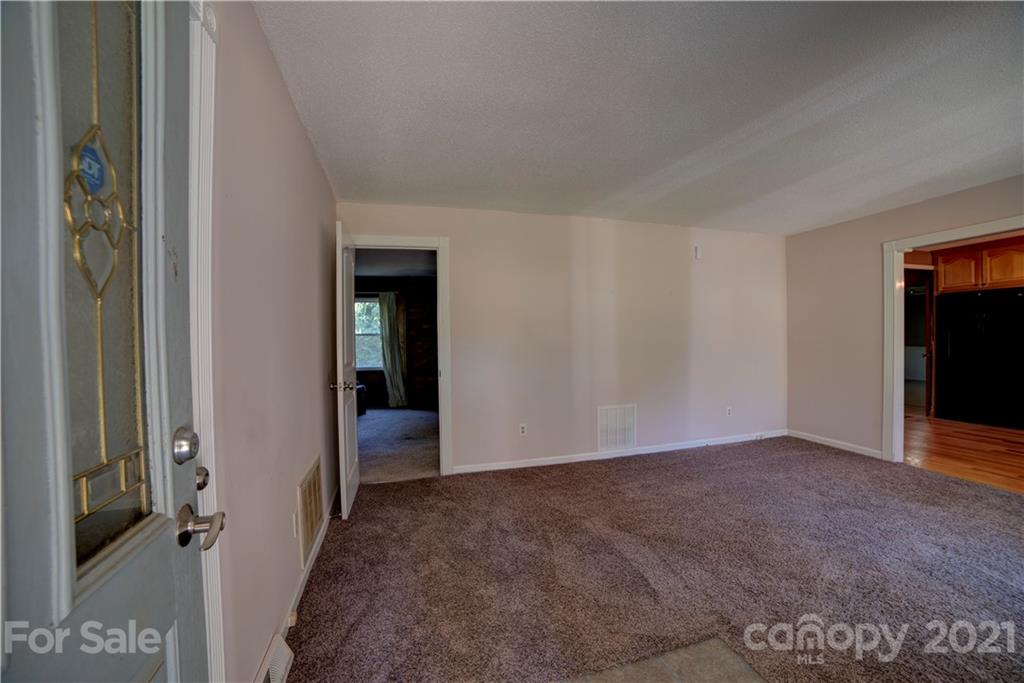 2230 Dobys Bridge Road Fort Mill, SC 29715 - Photo 7 of 31 Gallery Image 7