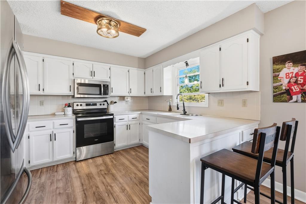 112 Northeast 6th Street Blue Springs, MO 64014 - Photo 12 of 28