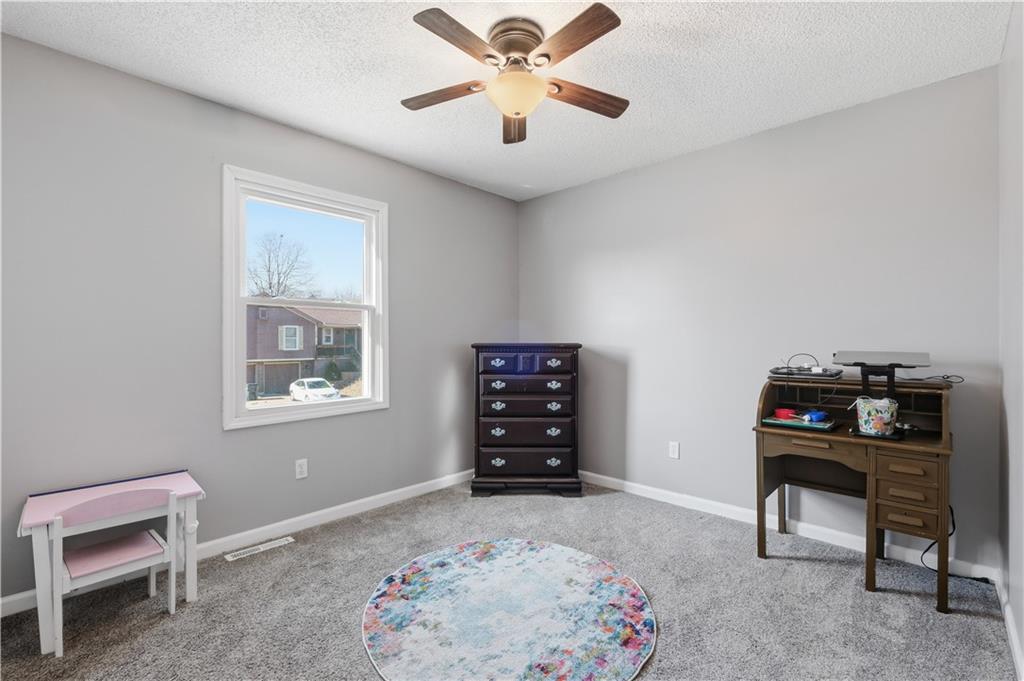 112 Northeast 6th Street Blue Springs, MO 64014 - Photo 19 of 28