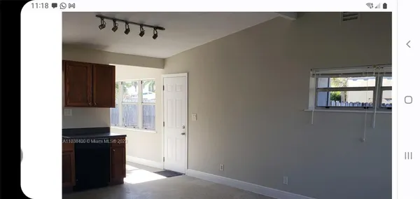 $469,975 | 811 South Broadway, Lantana, FL 33462
