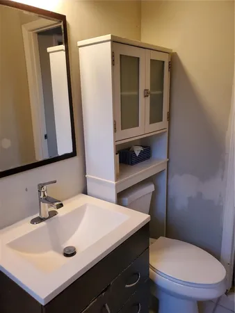 $469,975 | 811 South Broadway, Lantana, FL 33462