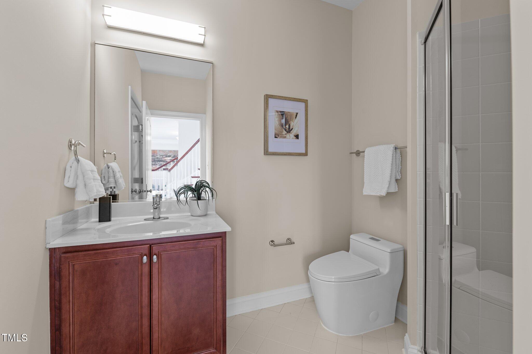 11209 Ridgegate Drive Raleigh, NC 27617 - Photo 25 of 74 30-web-or-mls-DSC_6013