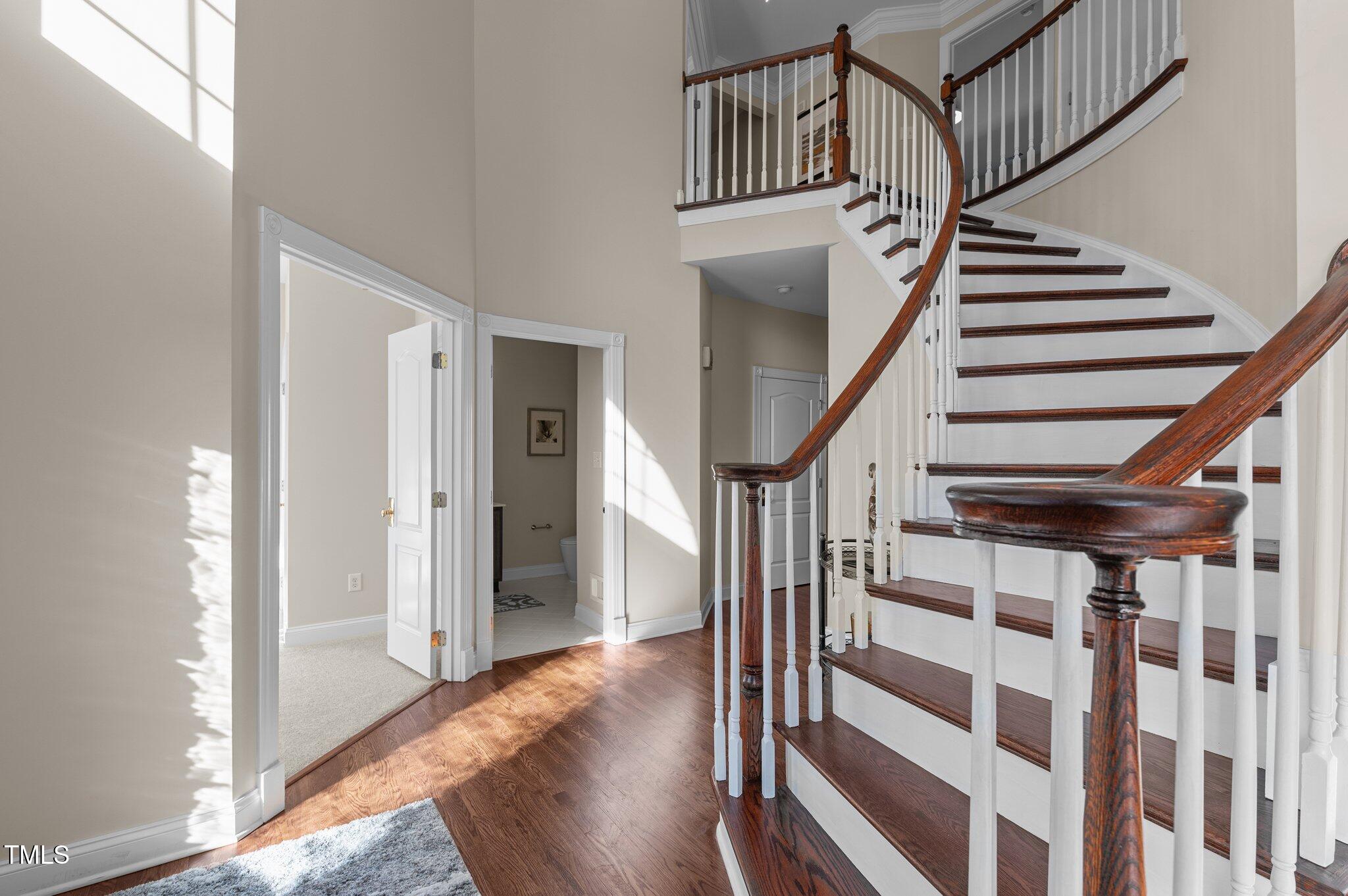 11209 Ridgegate Drive Raleigh, NC 27617 - Photo 4 of 74 26-web-or-mls-DSC_6001