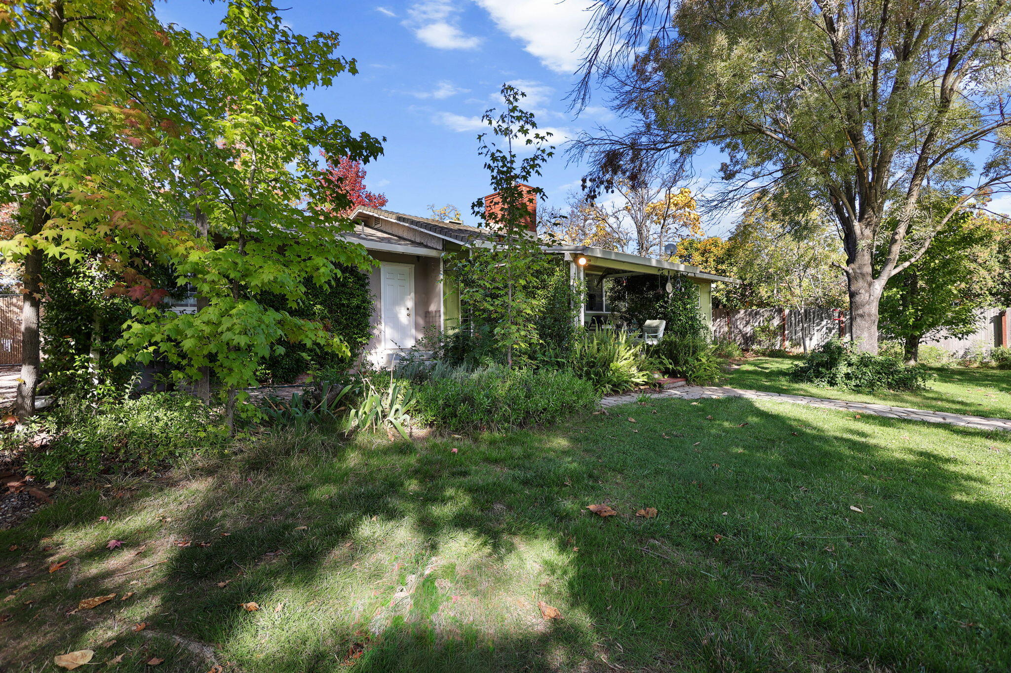 3010 Winding Way Redding, CA 96003 - Photo 27 of 33 23-web-or-mls-LZ0A0190