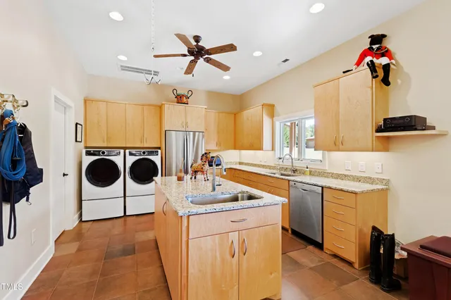 $2,650,000 | 1018 Terrell Woods Lane, Chapel Hill, NC 27516