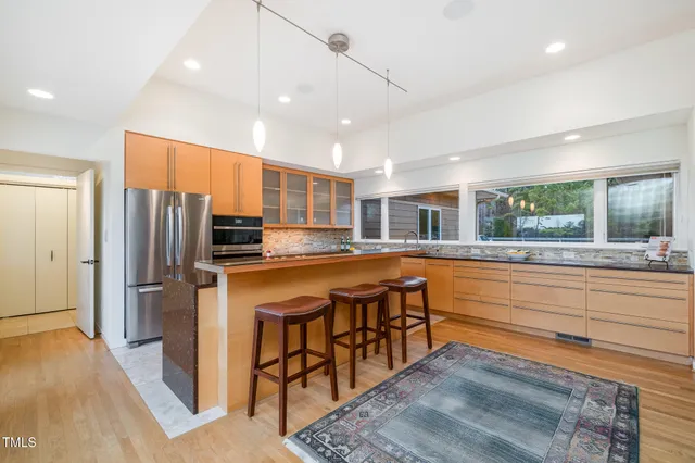 $2,650,000 | 1018 Terrell Woods Lane, Chapel Hill, NC 27516