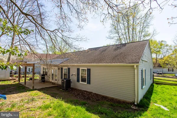$395,000 | 3525 Smoke Tree Court, Waldorf, MD 20602