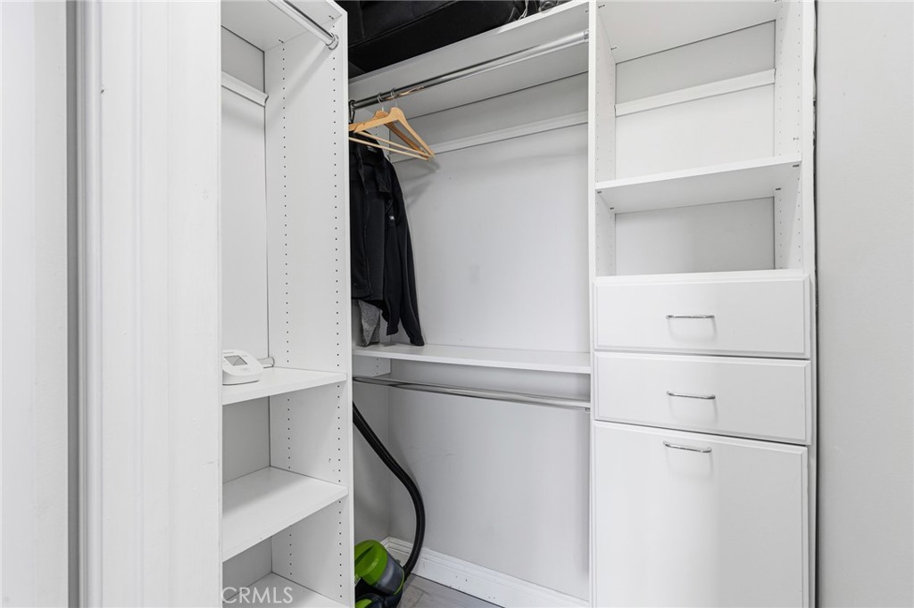 8701 Delgany Avenue, Unit 110 Playa del Rey, CA 90293 - Photo 18 of 22 a view of walk in closet