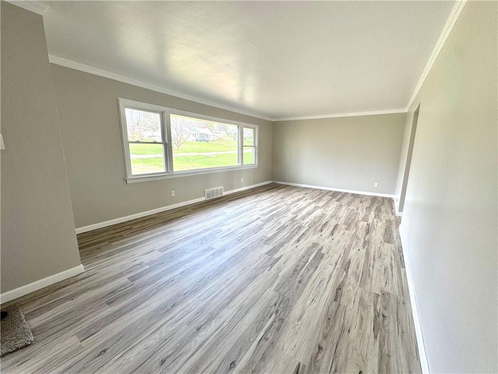 326 Frazier Drive New Castle, PA 16105 - Photo 15 of 32