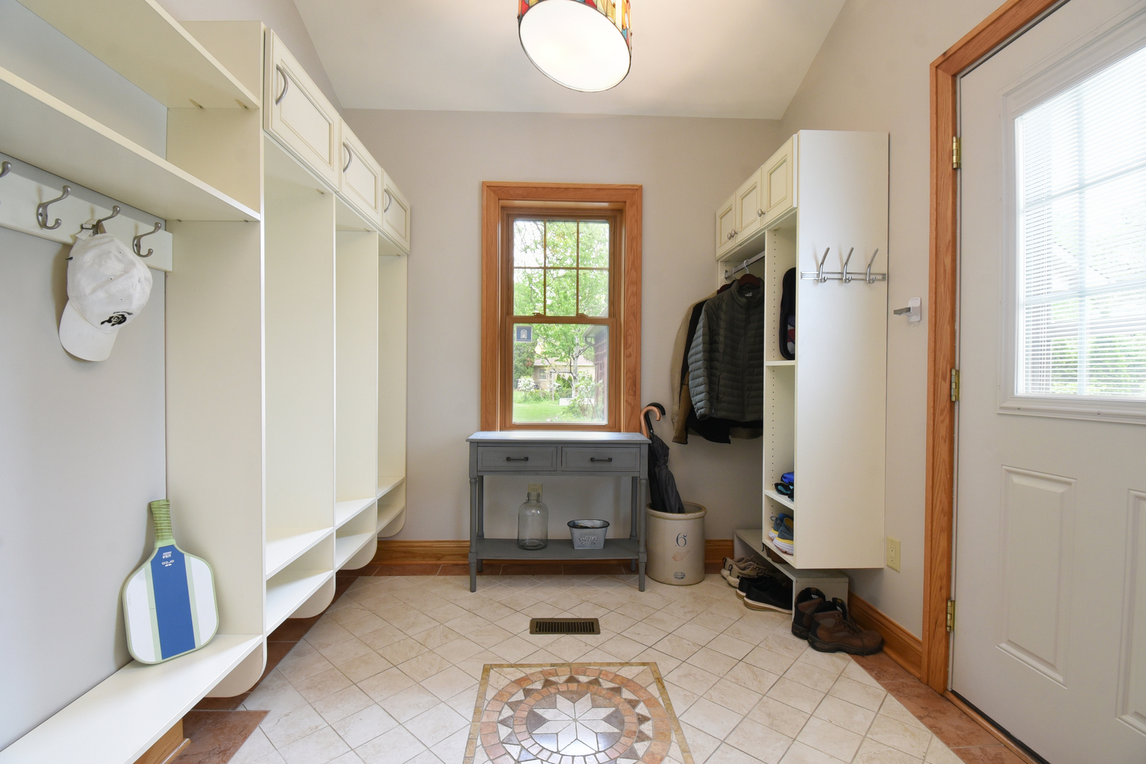 234 Southcote Road Riverside, IL 60546 - Photo 11 of 30
